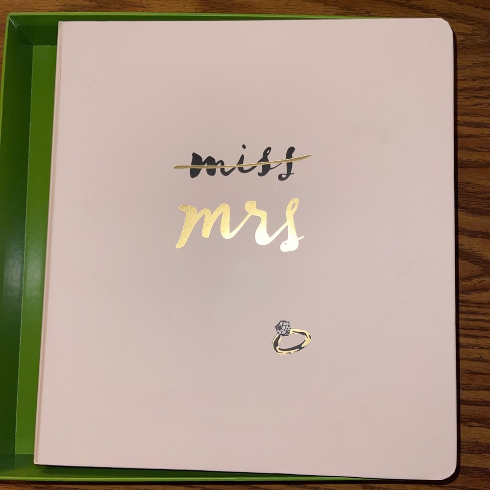 Kate Spade wedding planner